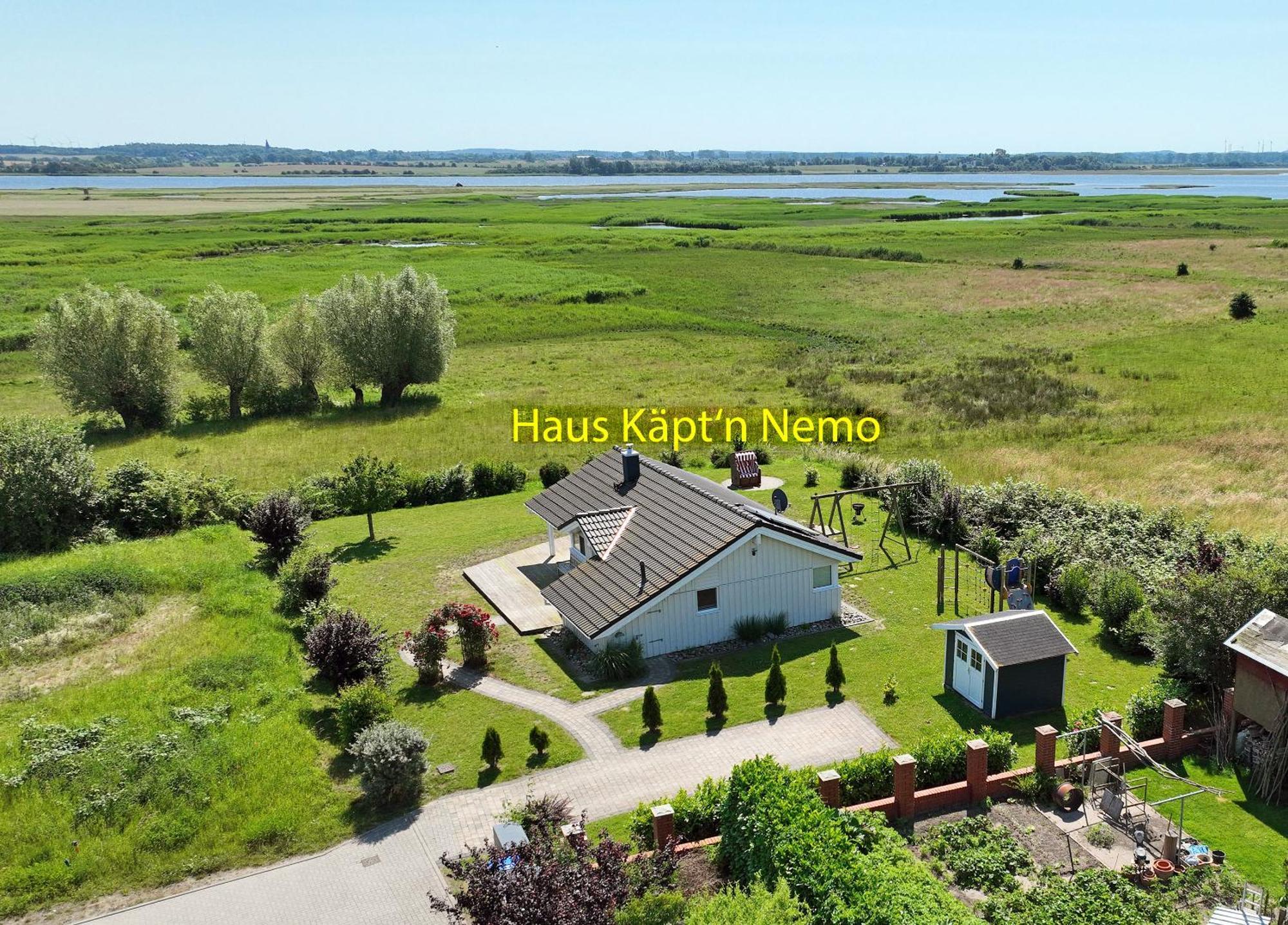 Daenische Ferienhaeuser Am Salzhaff Haus Kaept'N Nemo Insel Poel Esterno foto